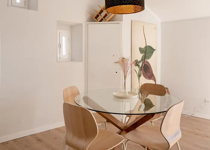 Calcada Do 50 4º Lägenhet *