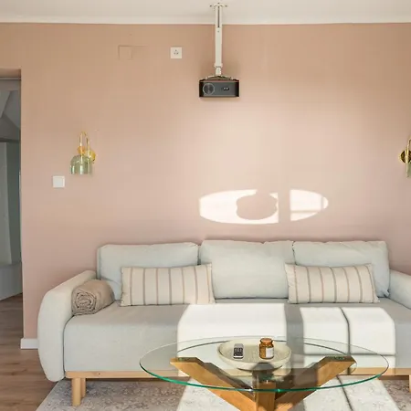 Calcada Do 50 4º Apartment Lisbon